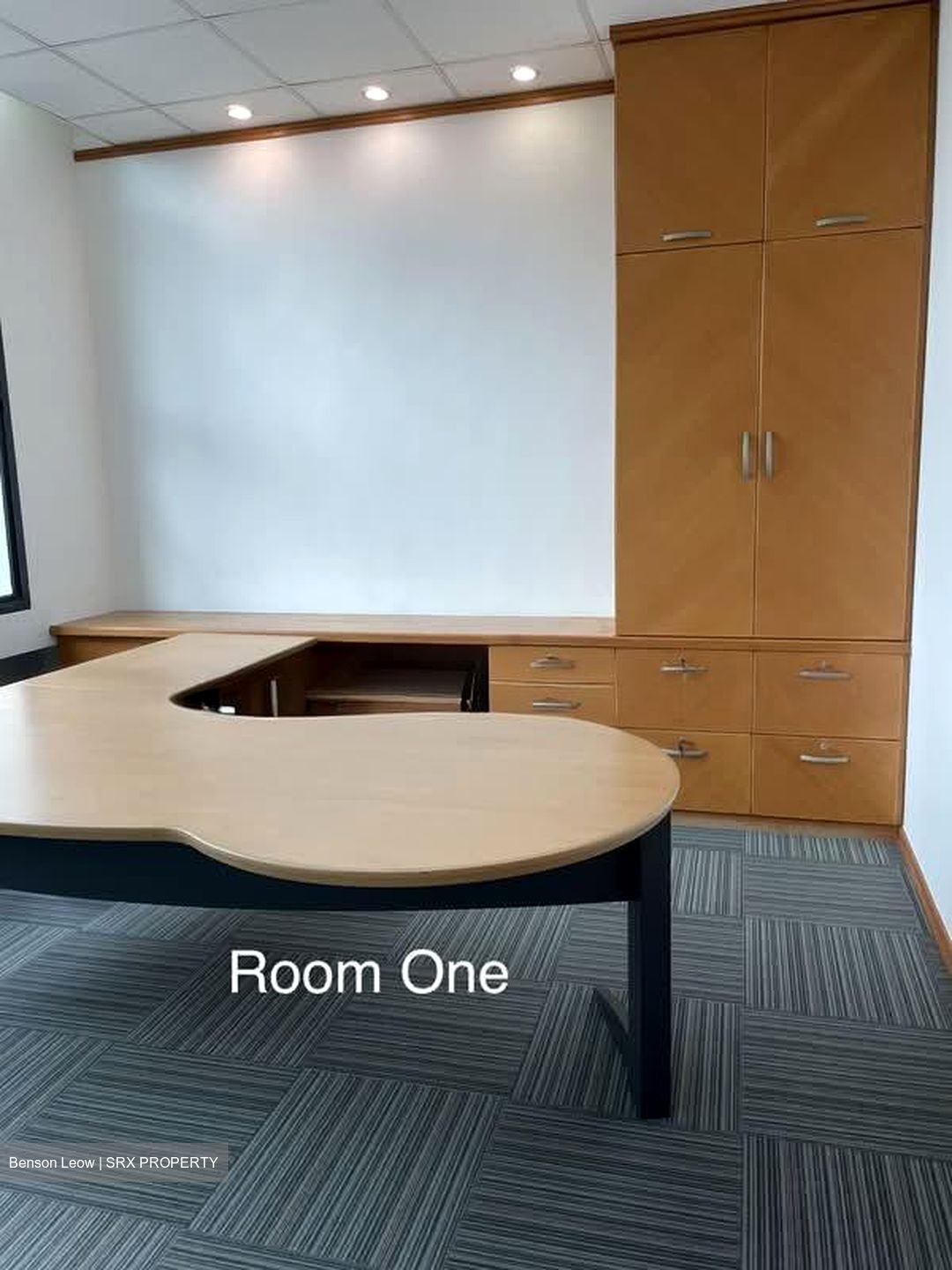 Amtech Building (D20), Office #565577141